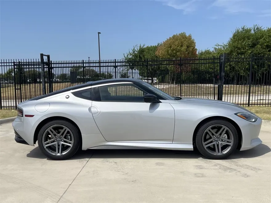 2025 Nissan Z Sport photo 1