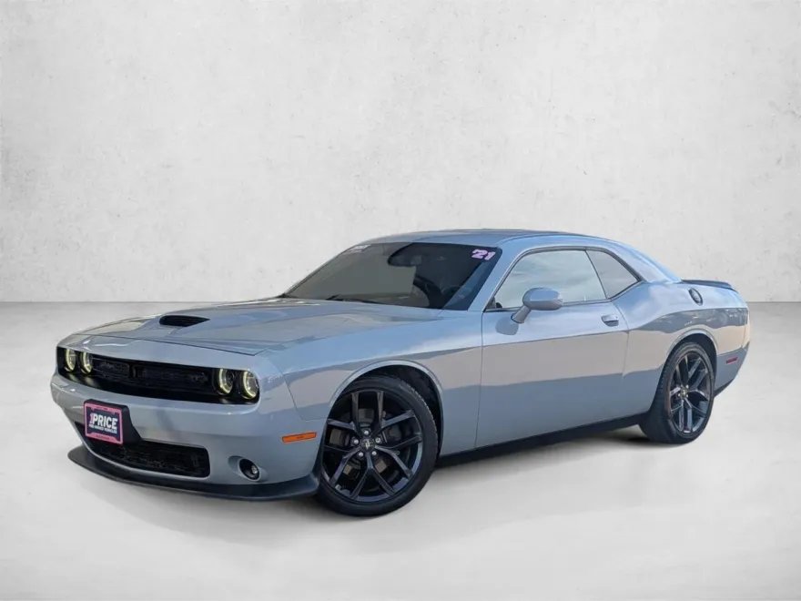2021 Dodge Challenger GT photo 1