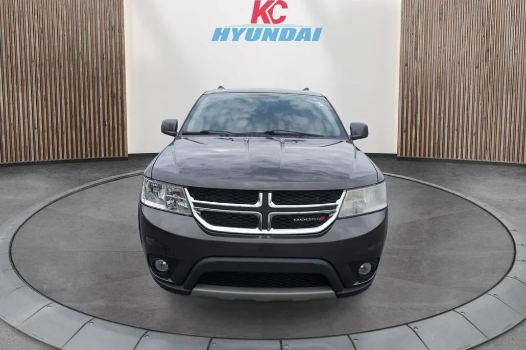 2018 Dodge Journey SXT photo 1