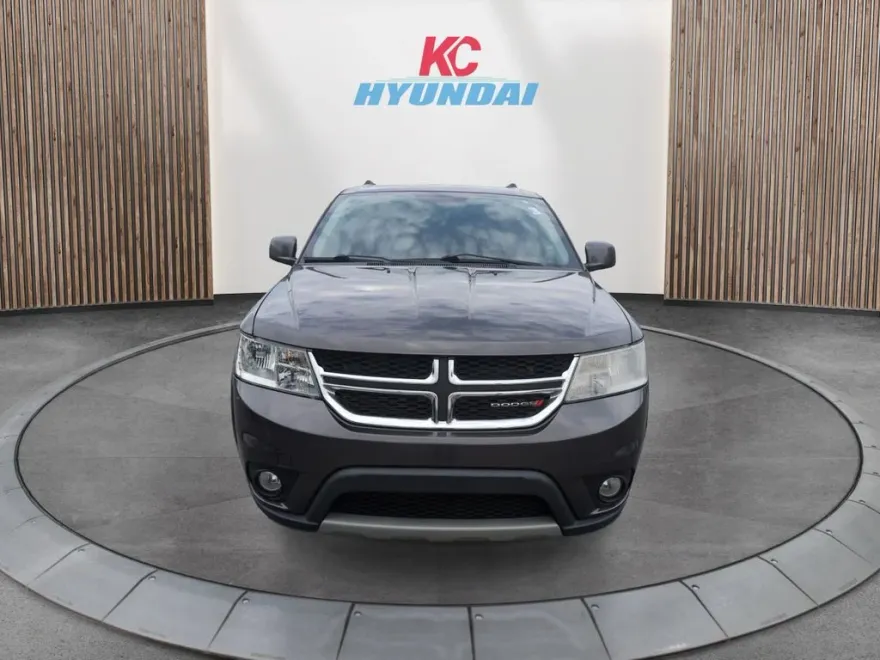 2018 Dodge Journey SXT photo 1