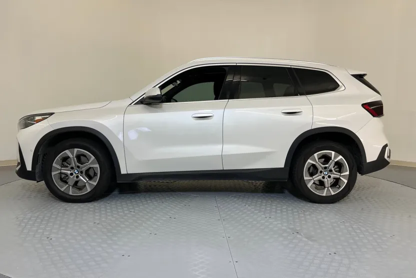 2023 Bmw X1 XDrive28i photo 1