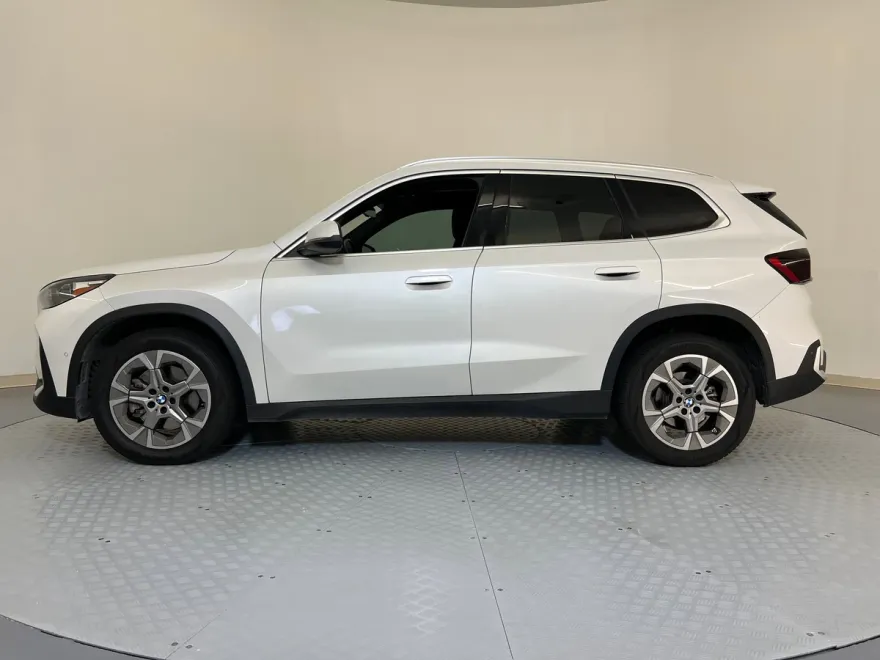 2023 Bmw X1 XDrive28i photo 1