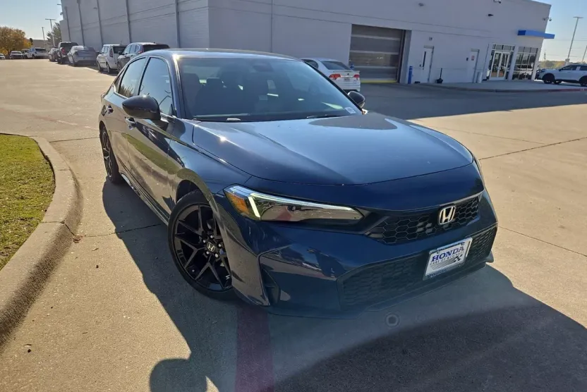 2026 Honda Civic Sport photo 1