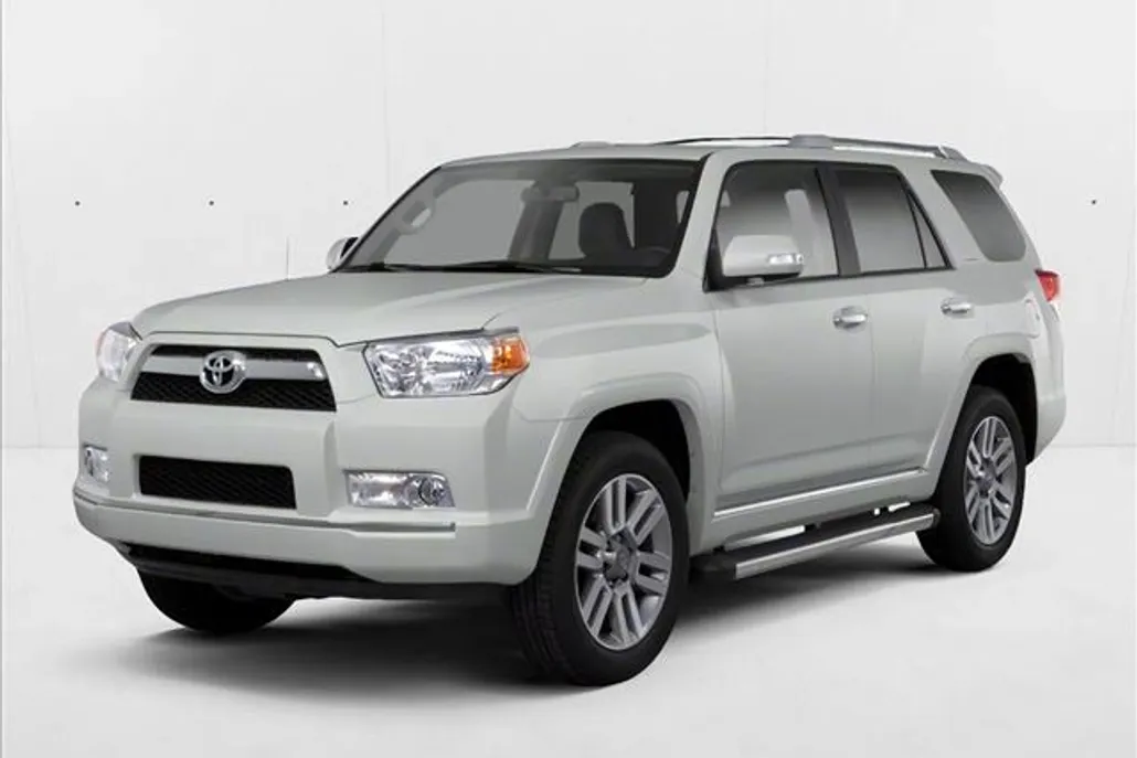 2013 Toyota 4Runner SR5 photo 1