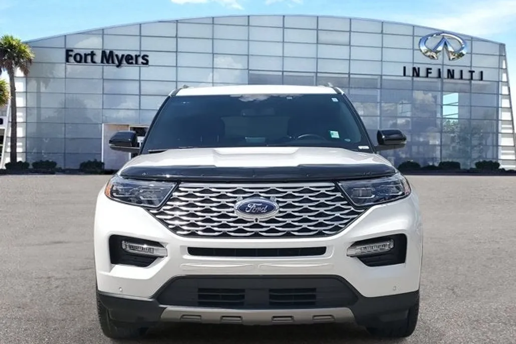 2024 Ford Explorer Platinum photo 1