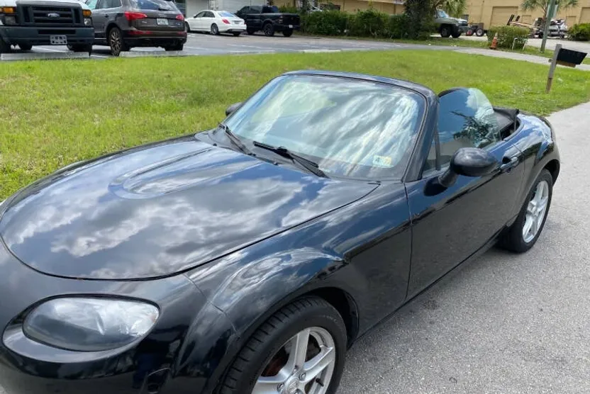2007 Mazda MX-5 Miata Miata Sport photo 1