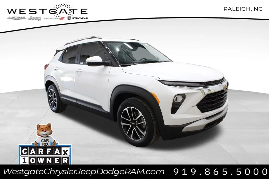 2024 Chevrolet Trailblazer LT photo 1