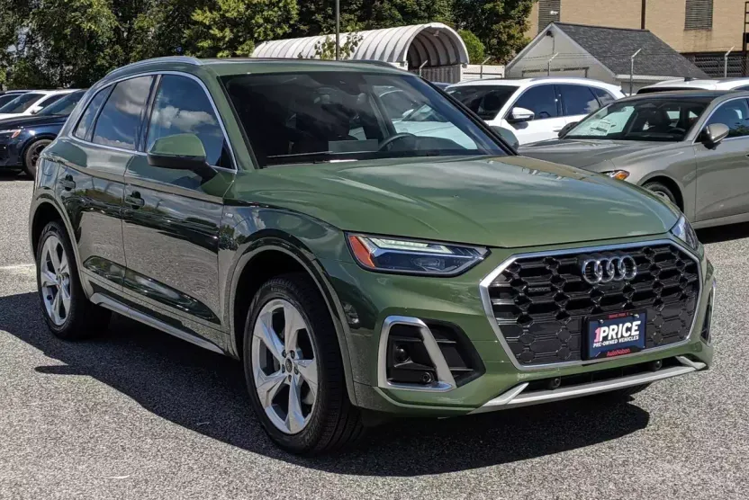 2025 Audi Q5 45 S line Premium Plus photo 1