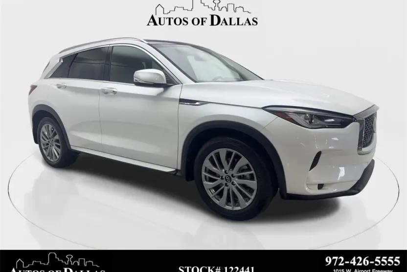 2023 Infiniti QX50 Luxe photo 1
