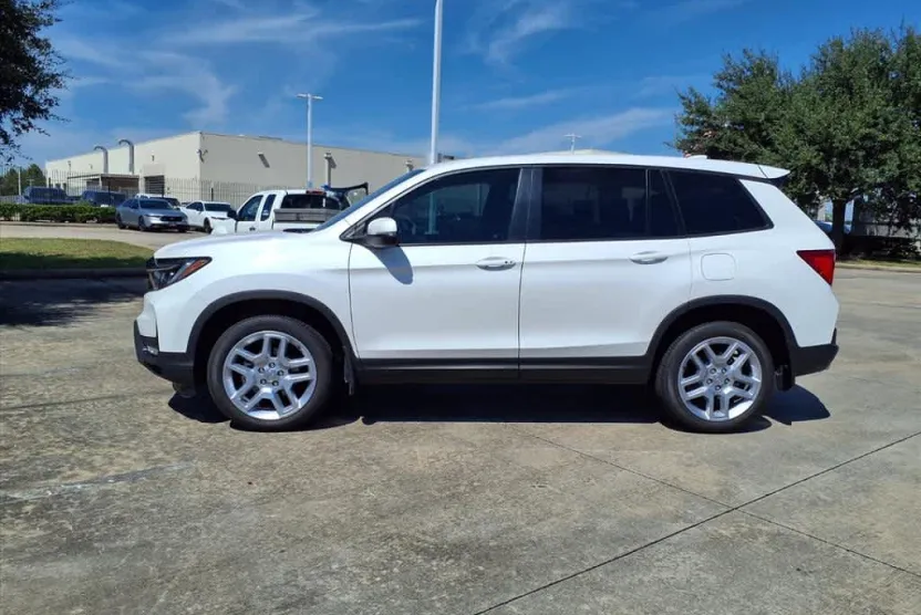 2025 Honda Passport EX-L photo 1