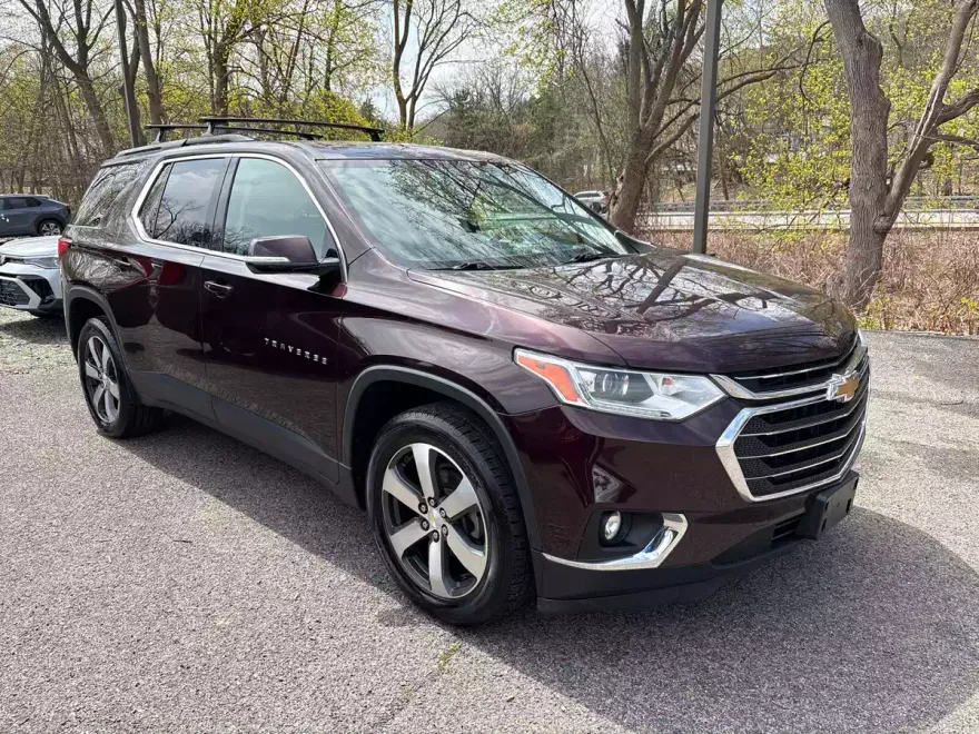2019 Chevrolet Traverse 3LT photo 1