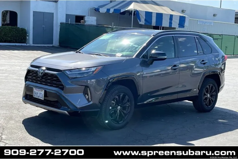 2023 Toyota RAV4 Hybrid XSE photo 1