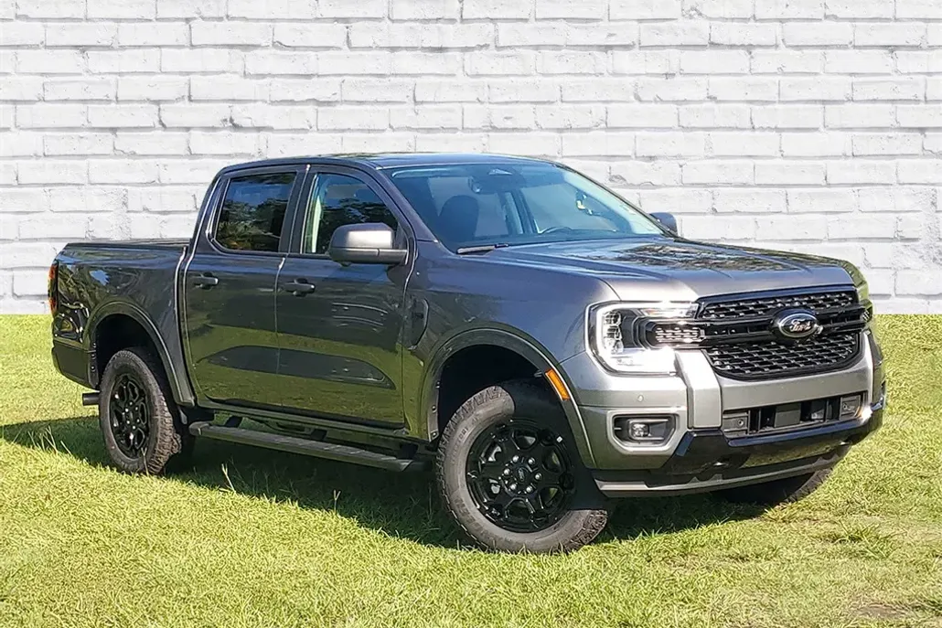 2025 Ford Ranger XLT photo 1
