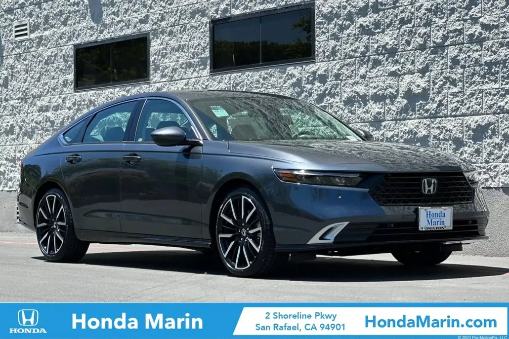 2025 Honda Accord Hybrid Touring photo 1