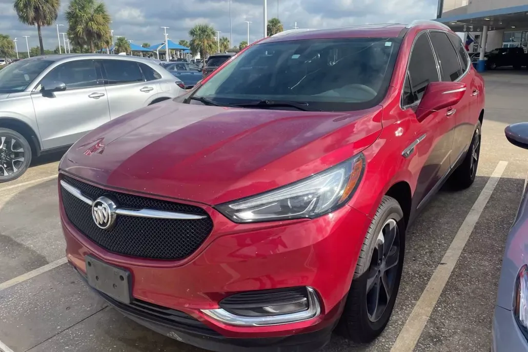 2020 Buick Enclave Essence photo 1