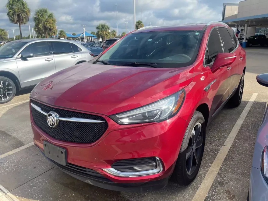 2020 Buick Enclave Essence photo 1