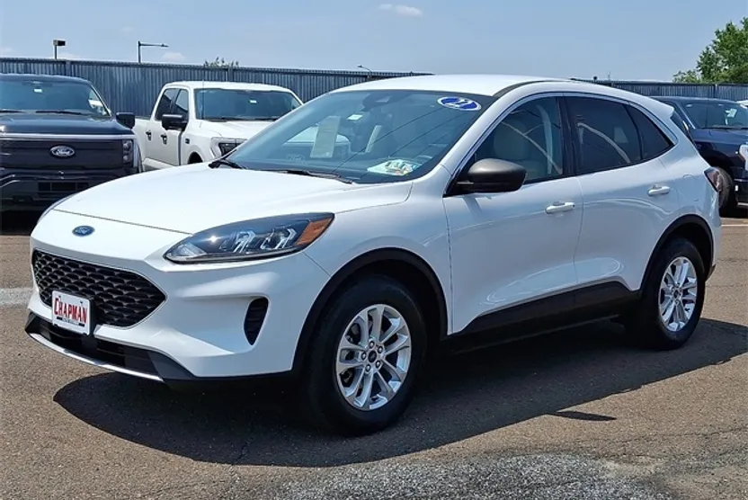 2022 Ford Escape SE photo 1