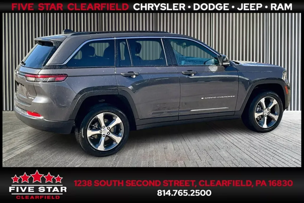 2025 Jeep Grand Cherokee Limited photo 1