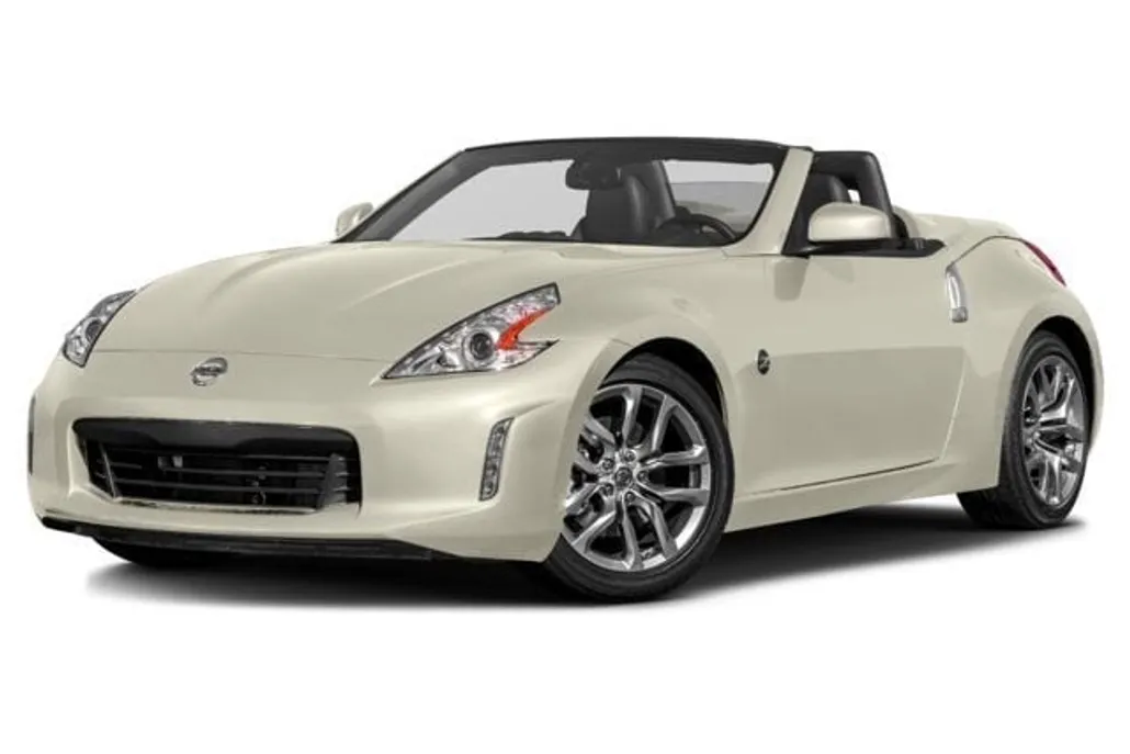 2017 Nissan 370Z Touring photo 1
