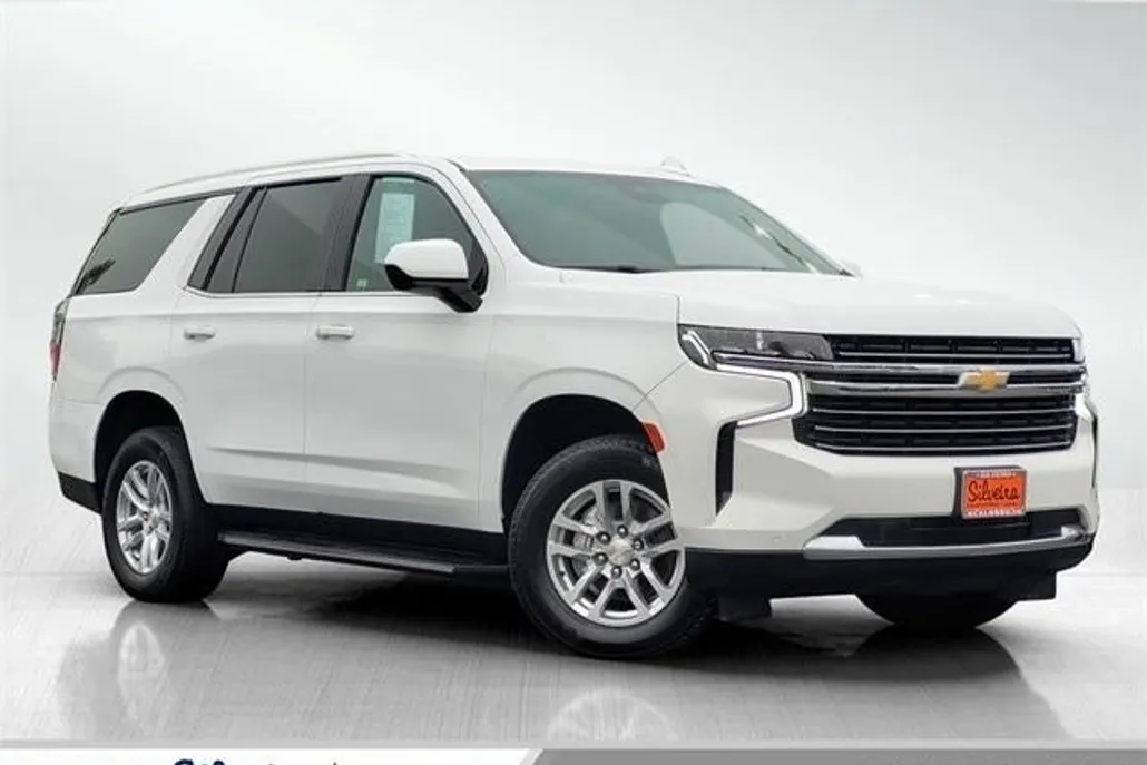 2023 Chevrolet Tahoe LT photo 1
