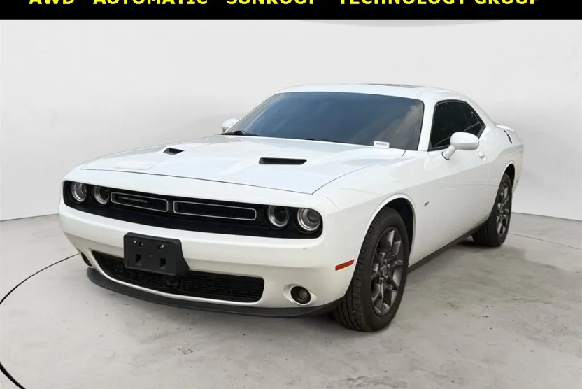 2018 Dodge Challenger GT photo 1