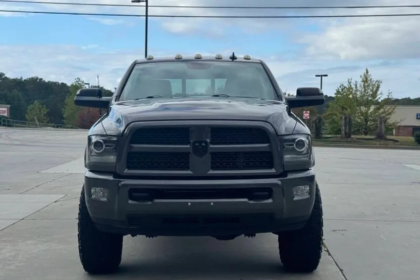 2016 Ram 2500 Laramie photo 1