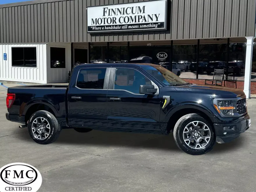 2025 Ford F-150 STX photo 1