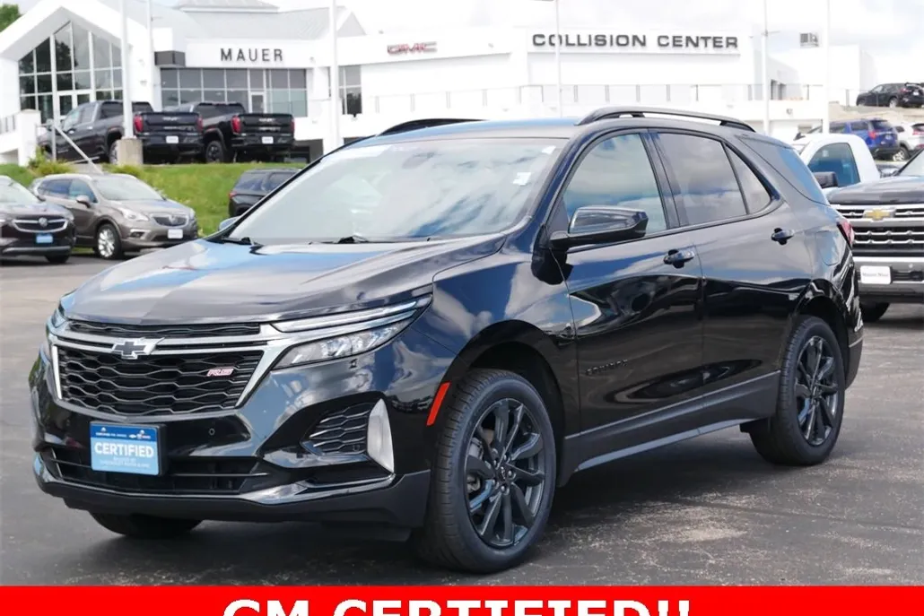 2023 Chevrolet Equinox RS photo 1