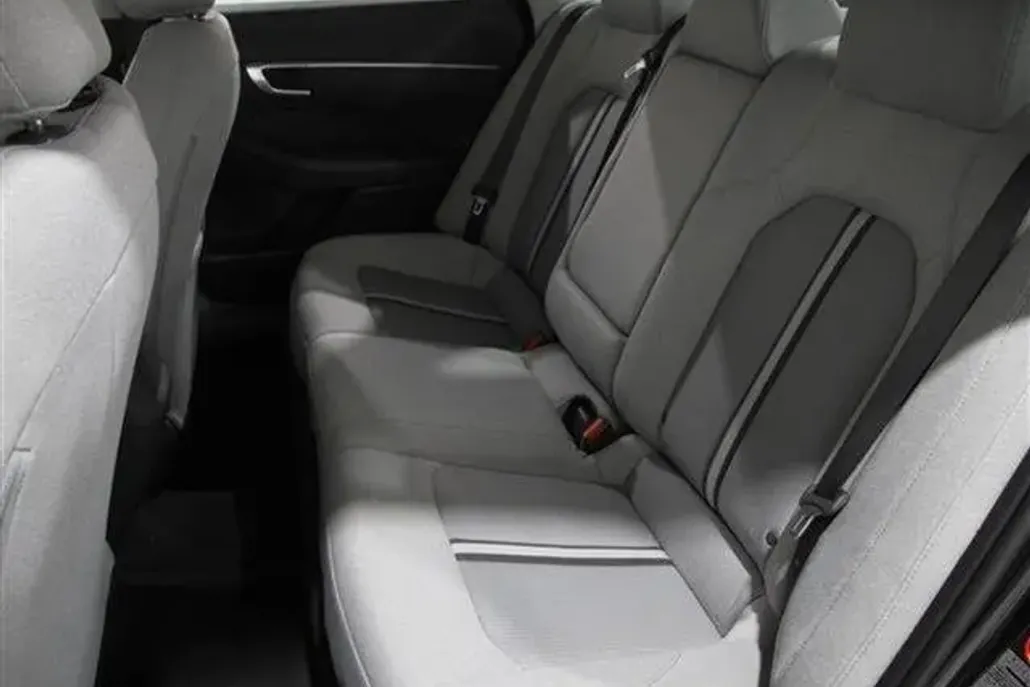 2020 Hyundai Sonata SEL photo 1