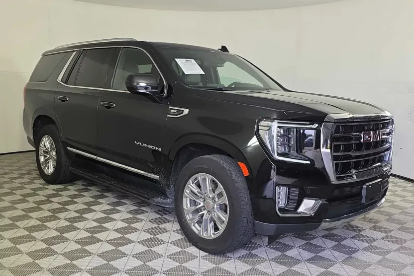 2021 Gmc Yukon SLT photo 1
