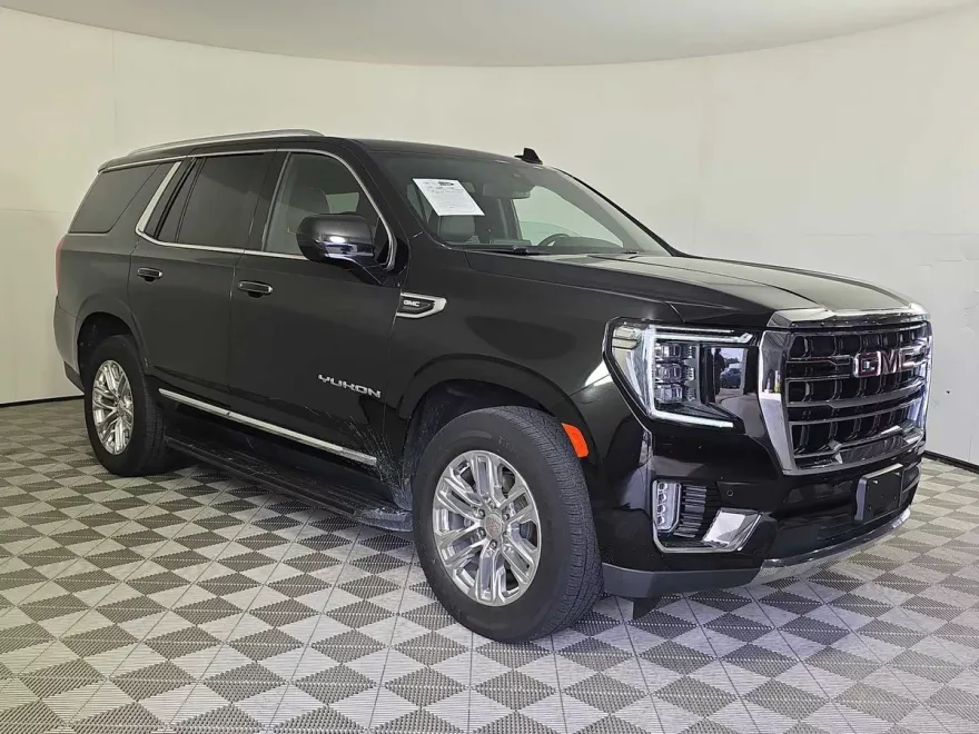 2021 Gmc Yukon SLT photo 1