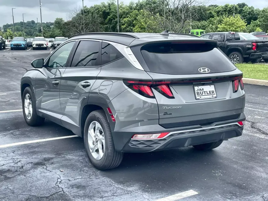 2024 Hyundai Tucson SEL photo 1