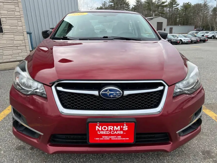 2016 Subaru Impreza 2.0i photo 1
