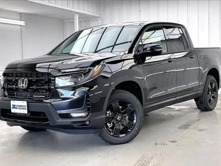 2025 Honda Ridgeline Black Edition photo 1