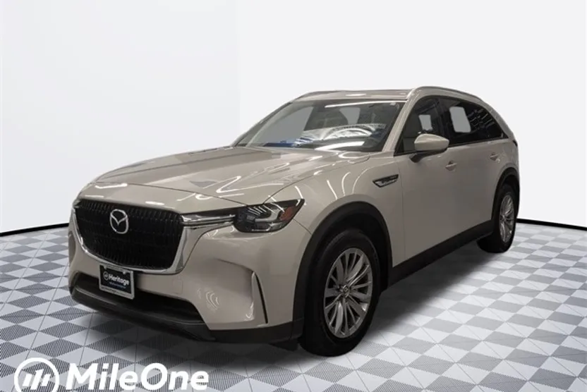 2024 Mazda CX-90 Preferred photo 1
