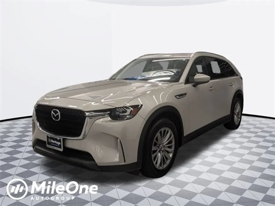 2024 Mazda CX-90 Preferred photo 1