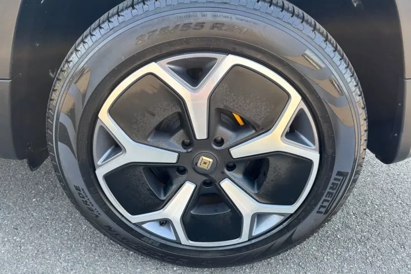 2023 Rivian R1T Adventure photo 1