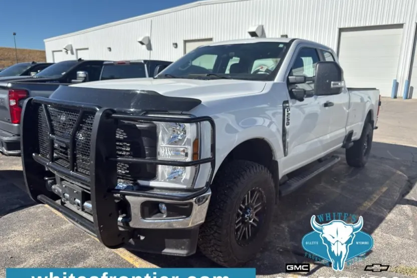 2024 Ford F-250 XL photo 1
