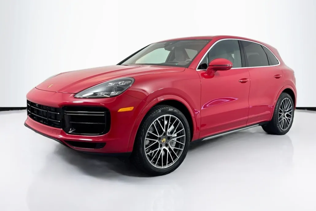 2022 Porsche Cayenne Turbo photo 1