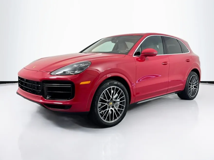 2022 Porsche Cayenne Turbo photo 1