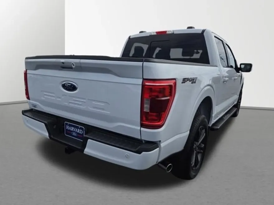 2022 Ford F-150 XLT photo 1
