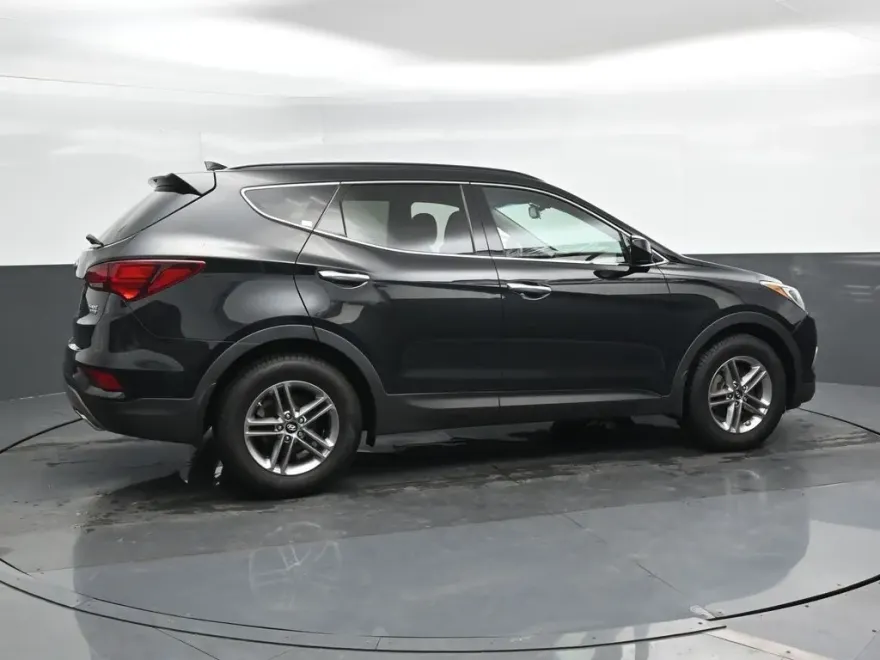 2017 Hyundai Santa Fe Sport Base photo 1