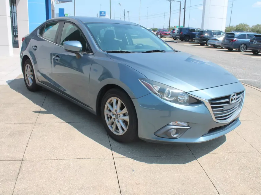 2015 Mazda Mazda3 Grand Touring photo 1