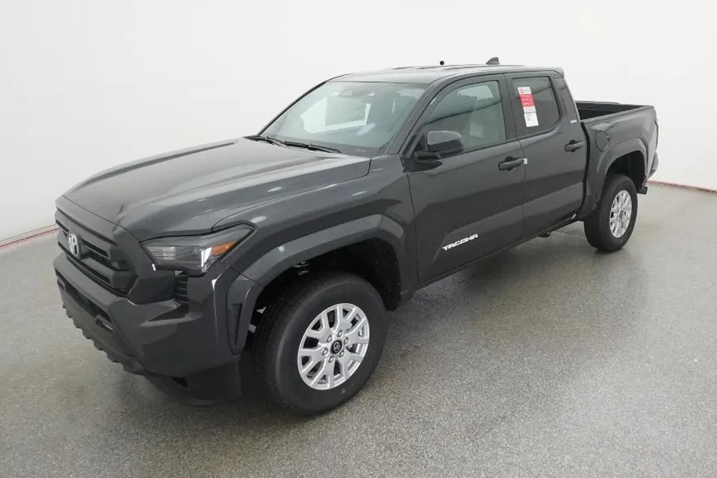 2025 Toyota Tacoma SR5 photo 1
