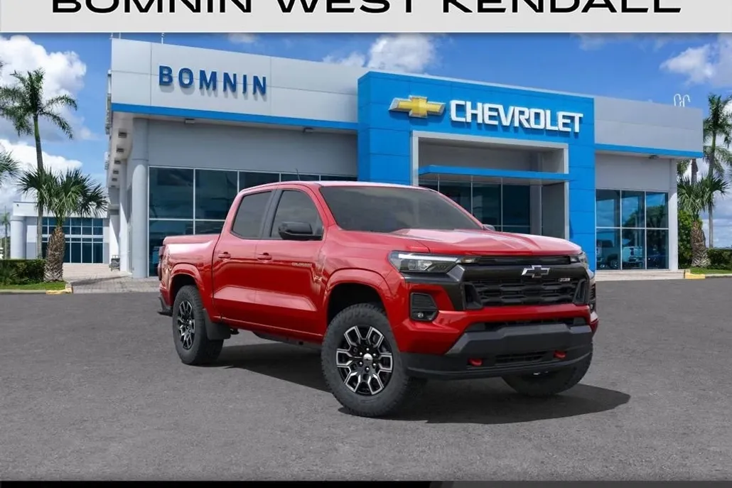 2025 Chevrolet Colorado Z71 photo 1
