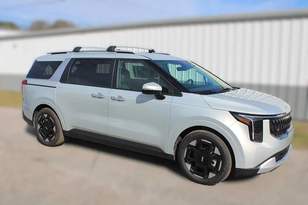 2025 Kia Carnival EX photo 1