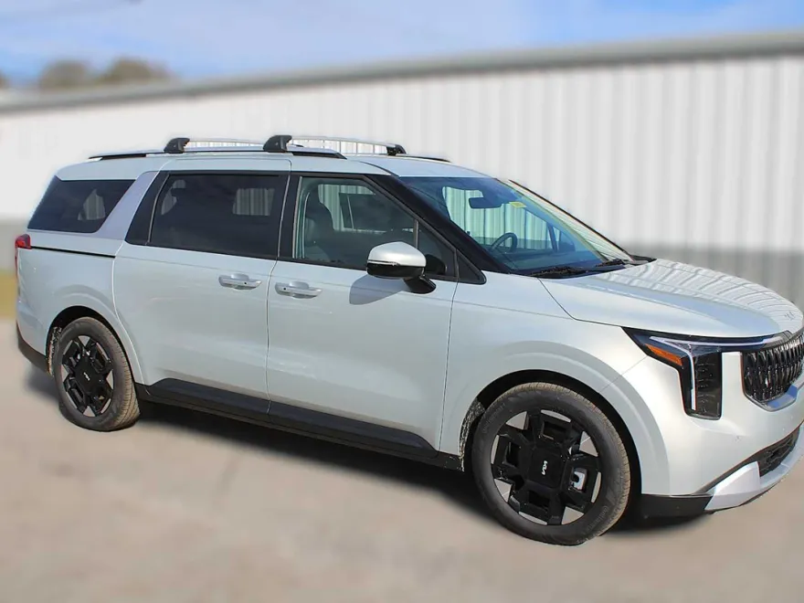 2025 Kia Carnival EX photo 1