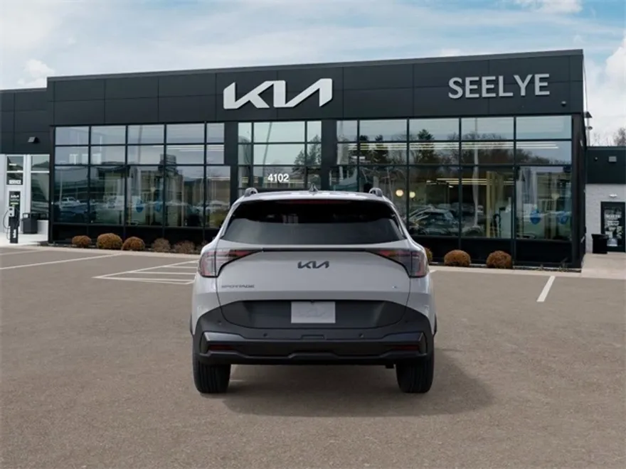 2026 Kia Sportage X-Line photo 1