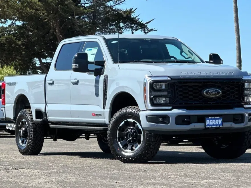 2026 Ford F-350 photo 1