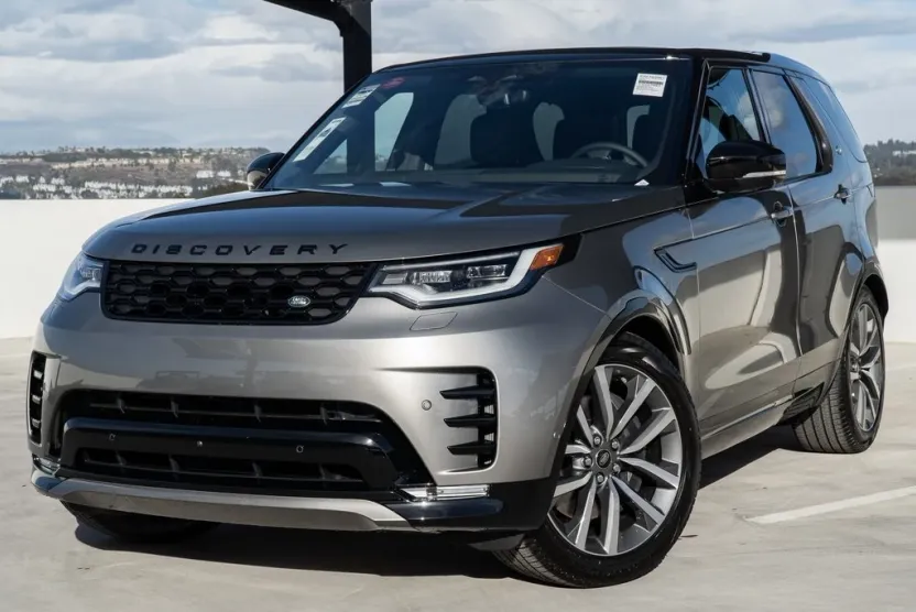 2025 Land Rover Discovery SE photo 1